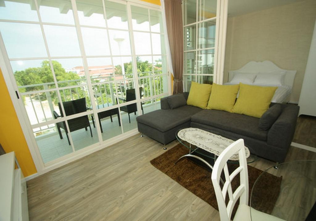Summer Hua Hin By Sirirat Kamer foto
