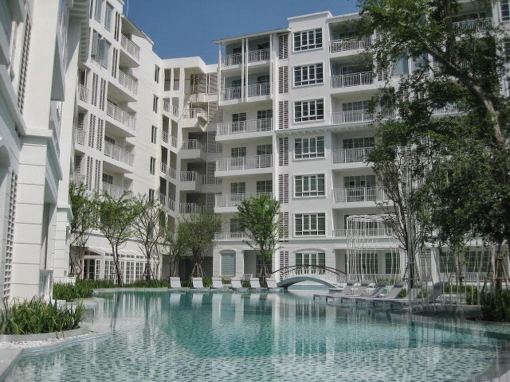 Summer Hua Hin By Sirirat Buitenkant foto